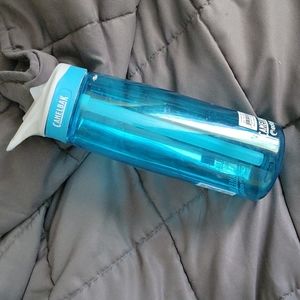Camelbak eddy water bottle .75L w/straw